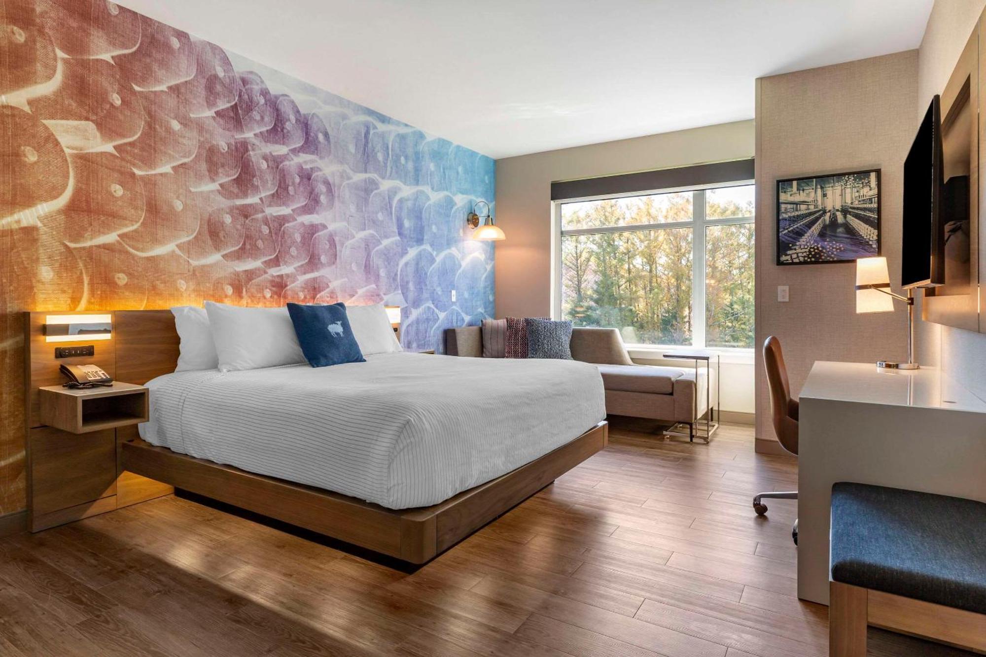 Cambria Hotel Manchester South Windsor Экстерьер фото