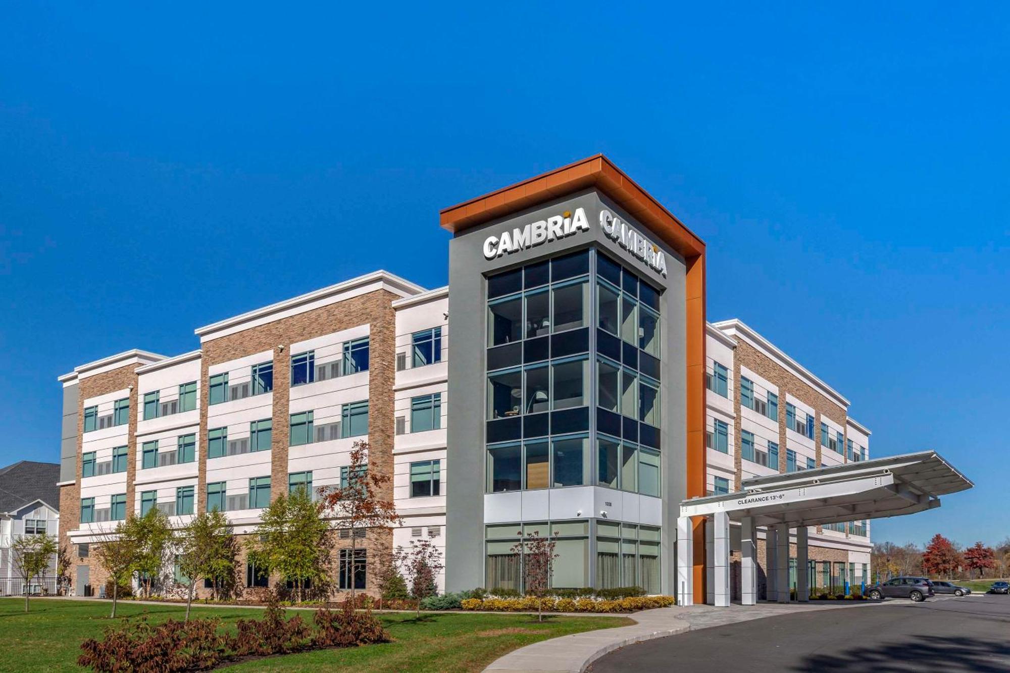 Cambria Hotel Manchester South Windsor Экстерьер фото
