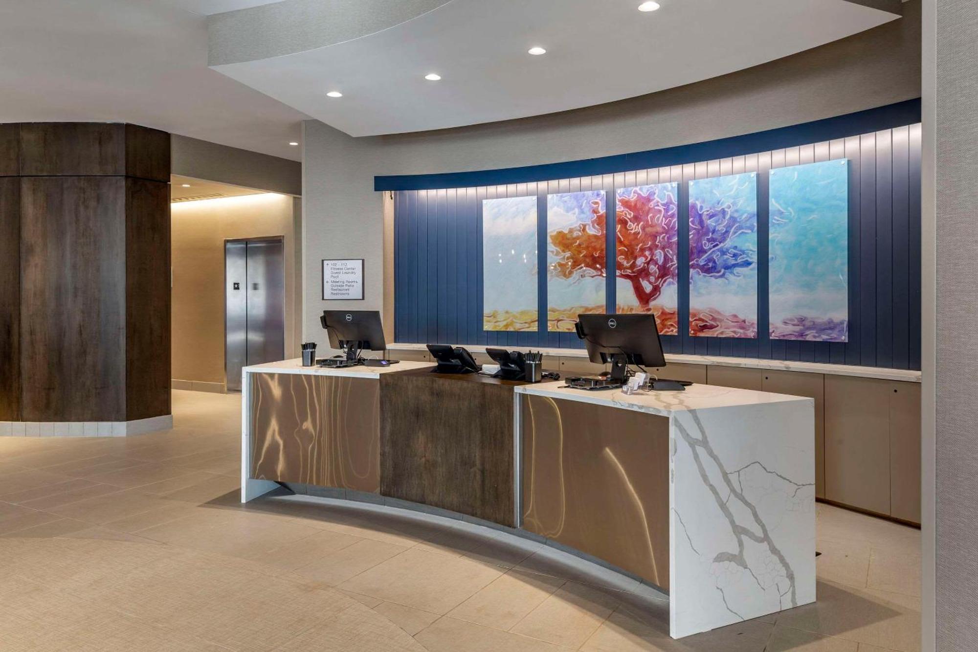 Cambria Hotel Manchester South Windsor Экстерьер фото